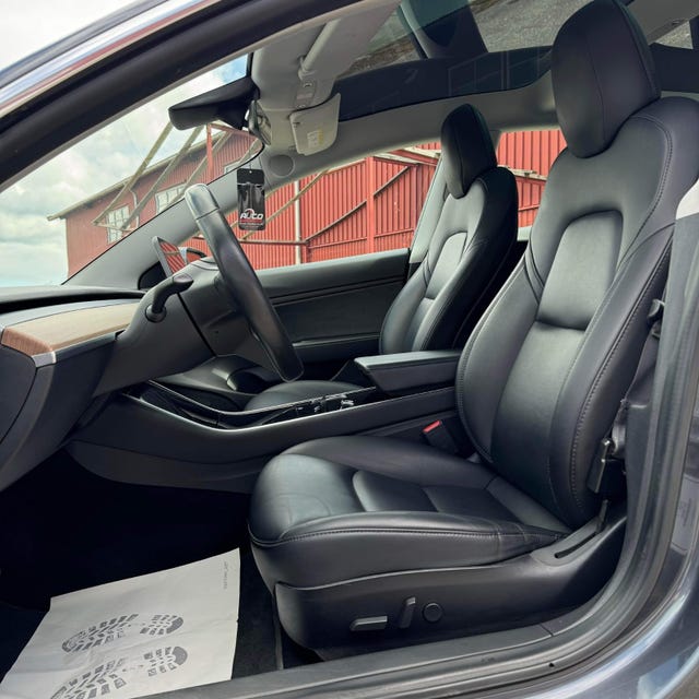2019 TESLA MODEL 3 - 18