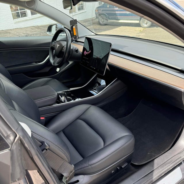 2019 TESLA MODEL 3 - 23