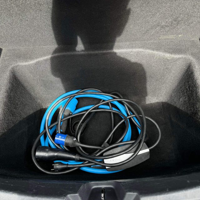 5YJ3E7EB5KF239131 2019 TESLA MODEL 3-5