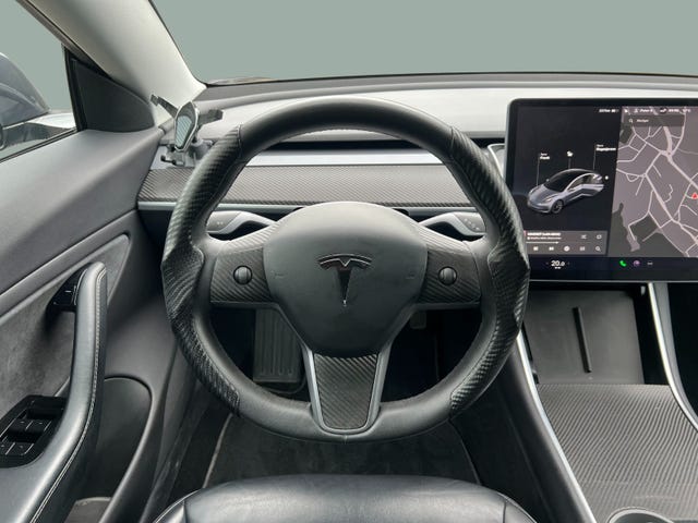 2019 TESLA MODEL 3 - 11