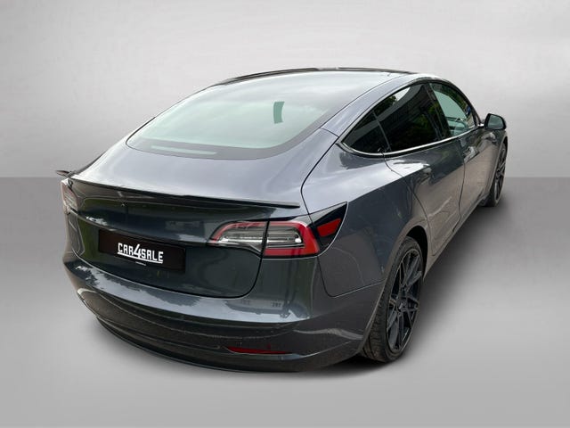 5YJ3E7EB8KF381943 2019 TESLA MODEL 3-4