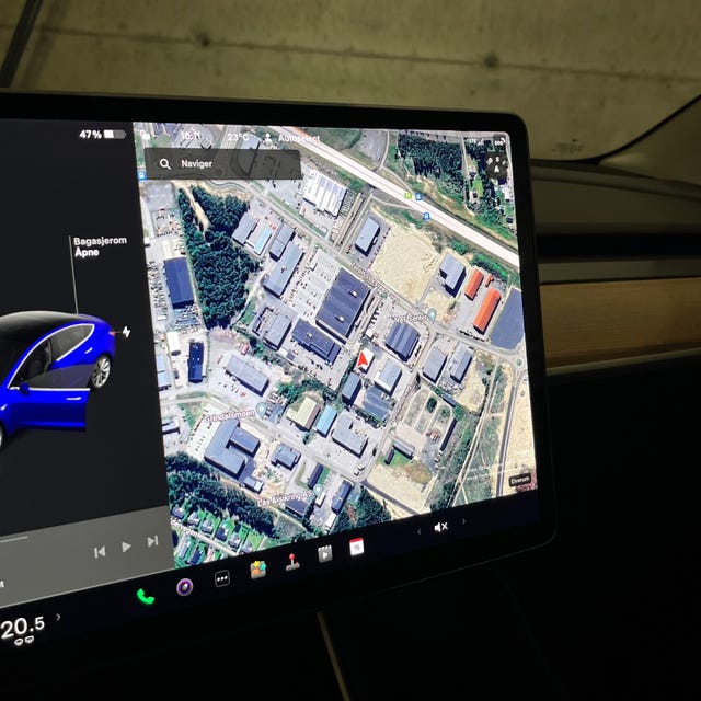 2019 TESLA MODEL 3 - 38