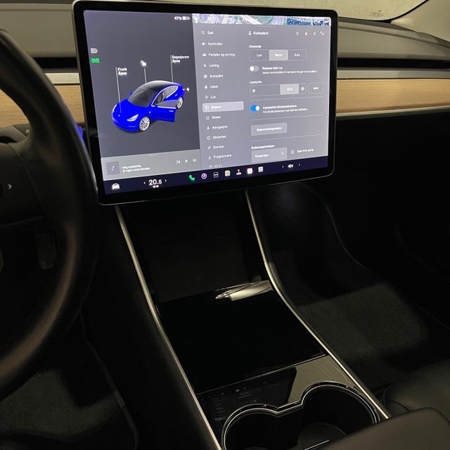 2019 TESLA MODEL 3 - 27