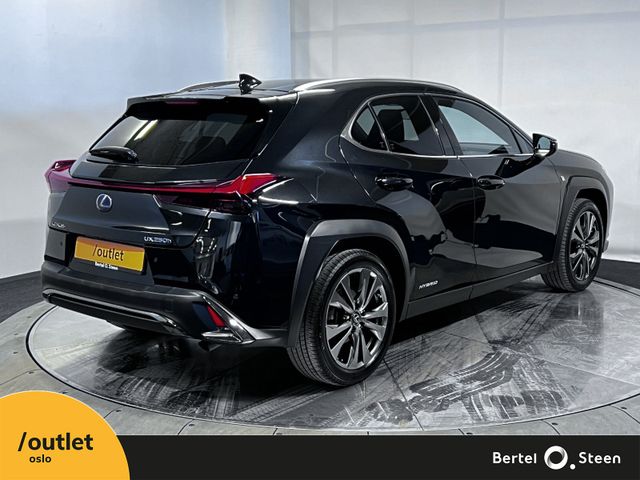 2019 LEXUS UX - 8