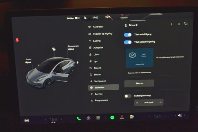 2019 TESLA MODEL 3 - 36