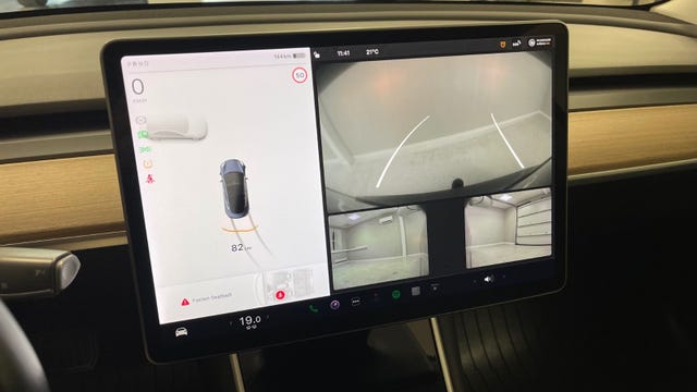 2019 TESLA MODEL 3 - 40