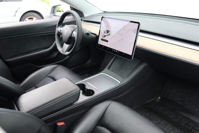 2021 TESLA MODEL 3 - 28