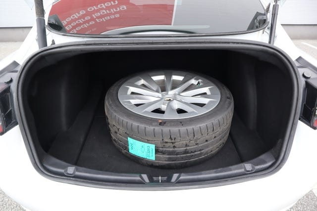 2021 TESLA MODEL 3 - 26