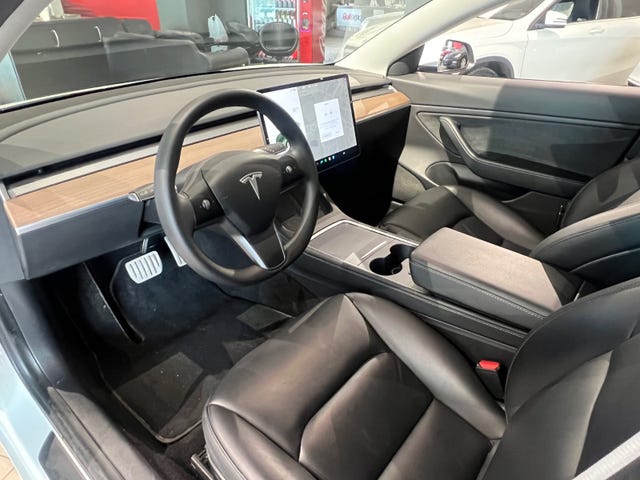 2021 TESLA MODEL 3 - 9