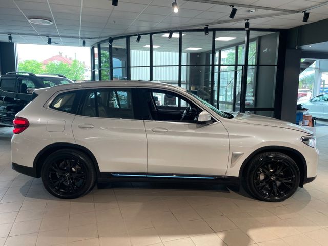 2021 BMW IX3 - 6