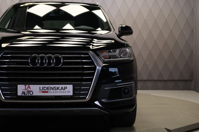 2018 AUDI Q7 - 17