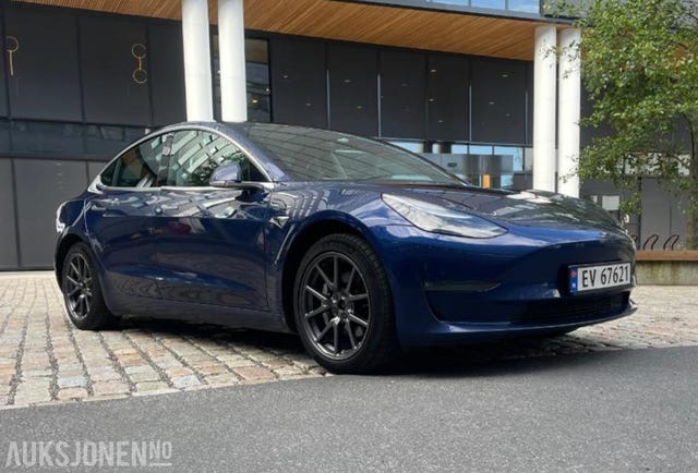 5YJ3E7EB0KF320148 2019 TESLA MODEL 3-1