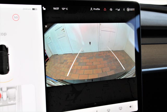 2019 TESLA MODEL 3 - 29