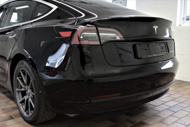 2019 TESLA MODEL 3 - 8