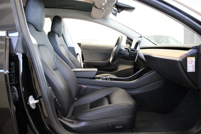 2019 TESLA MODEL 3 - 10