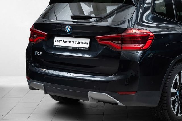 2021 BMW IX3 - 6