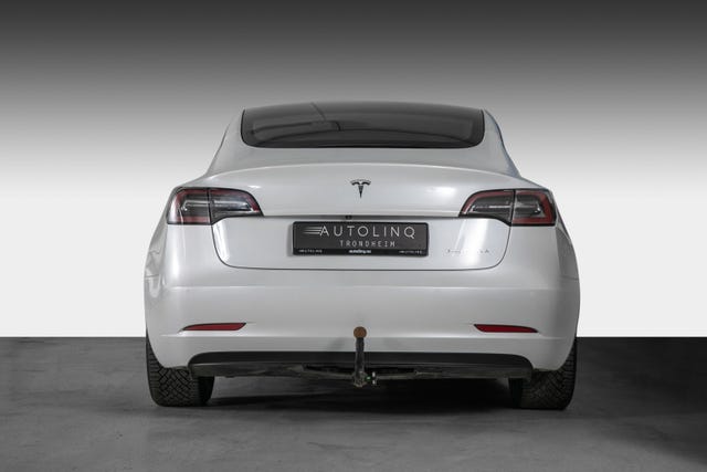 5YJ3E7EB8MF885332 2021 TESLA MODEL 3-4