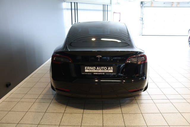 5YJ3E7EA4KF340409 2019 TESLA MODEL 3-4