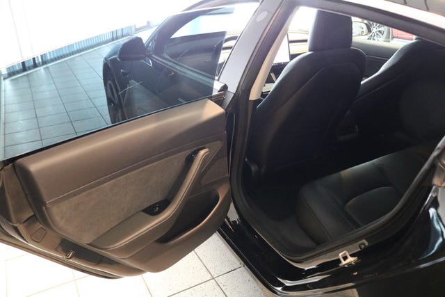 2019 TESLA MODEL 3 - 9