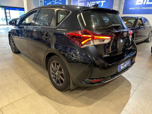 2016 TOYOTA AURIS - 9