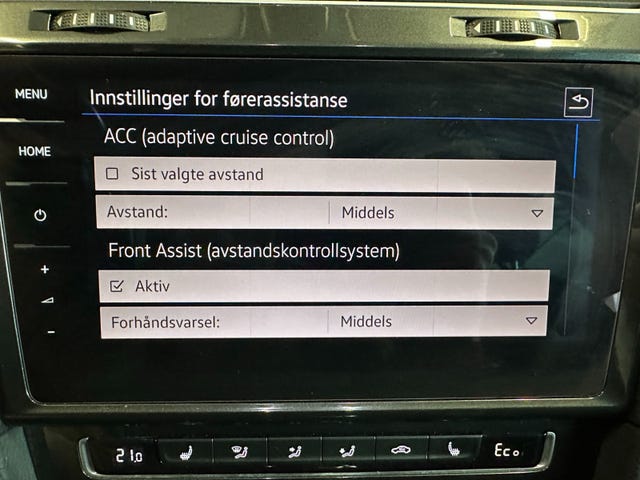 2018 VOLKSWAGEN GOLF - 32
