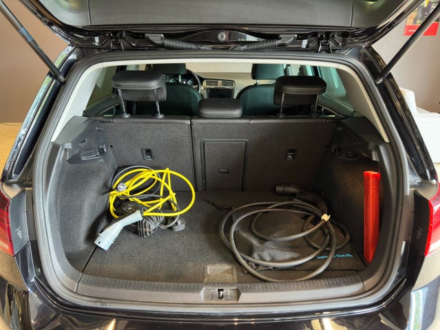 2018 VOLKSWAGEN GOLF - 40