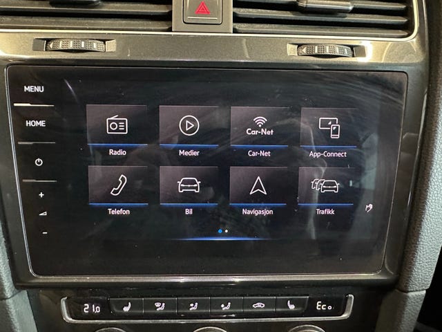 2018 VOLKSWAGEN GOLF - 28