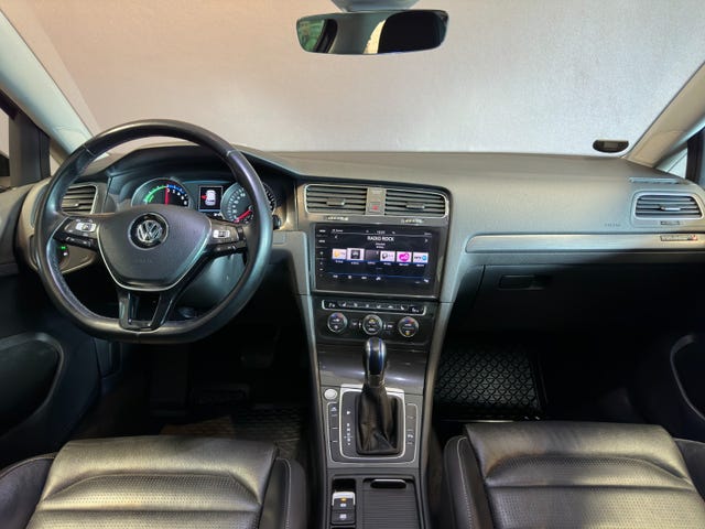 2018 VOLKSWAGEN GOLF - 20
