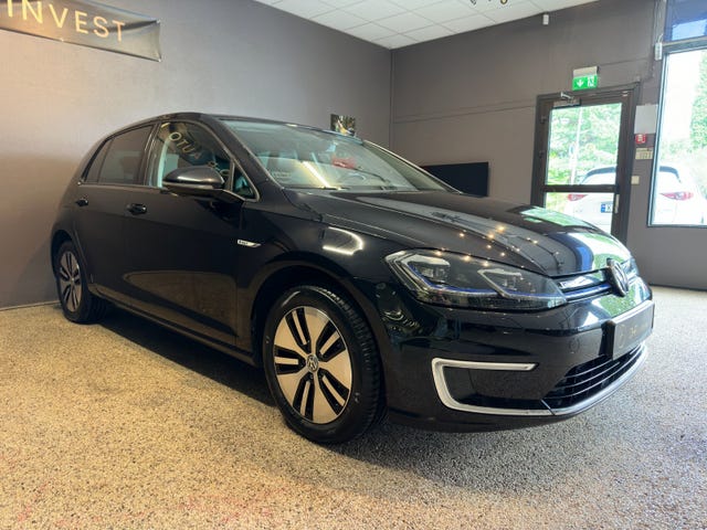 WVWZZZAUZJ8906805 2018 VOLKSWAGEN GOLF-4