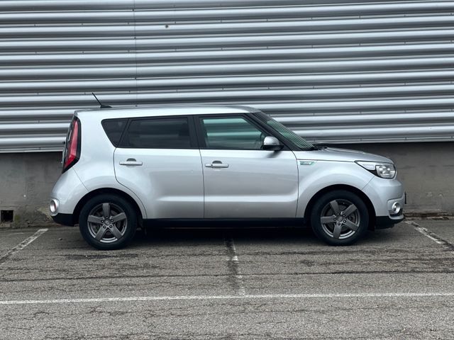 2017 KIA SOUL - 14