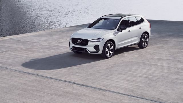 2023 VOLVO XC60 - 7