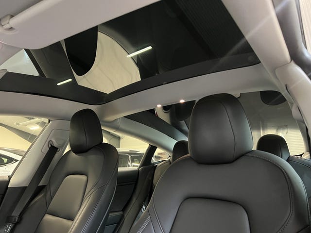 2021 TESLA MODEL 3 - 23