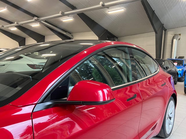 2021 TESLA MODEL 3 - 14