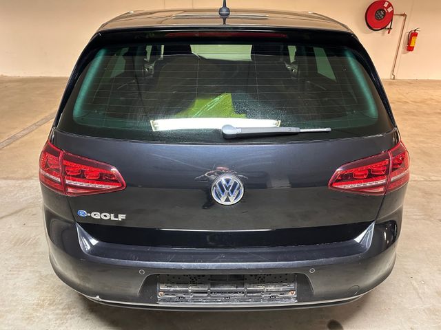 2016 VOLKSWAGEN GOLF - 11