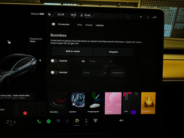 2022 TESLA MODEL 3 - 30