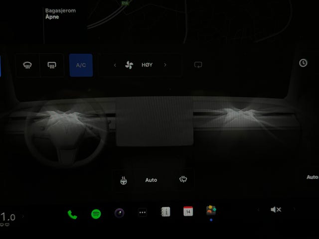 2022 TESLA MODEL 3 - 23