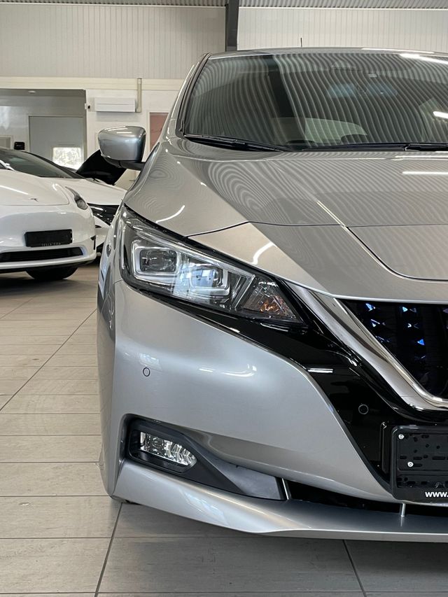 2020 NISSAN LEAF - 4