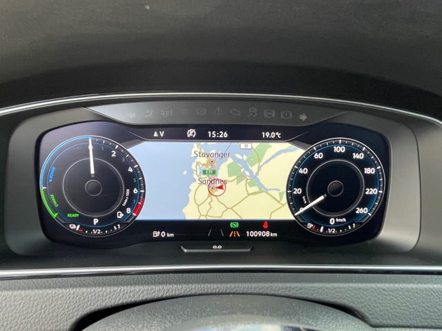 2018 VOLKSWAGEN GOLF - 12