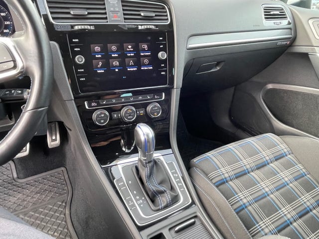 2018 VOLKSWAGEN GOLF - 13