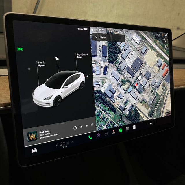 2021 TESLA MODEL 3 - 28