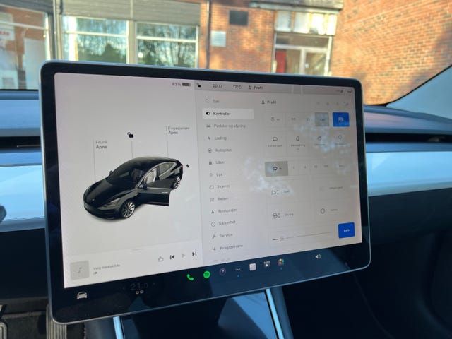 2019 TESLA MODEL 3 - 22