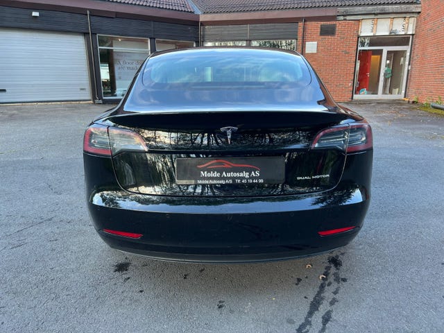 5YJ3E7EB5KF224922 2019 TESLA MODEL 3-5