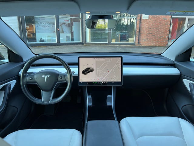 2019 TESLA MODEL 3 - 14
