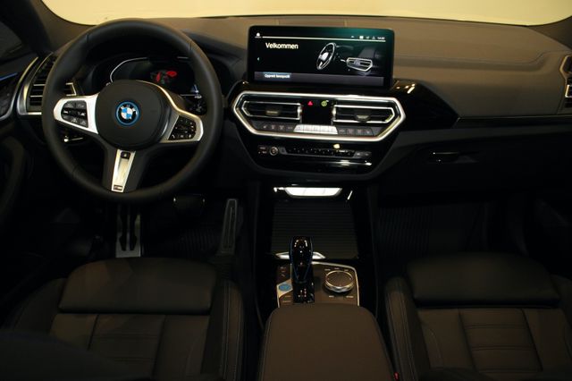 2022 BMW IX3 - 19