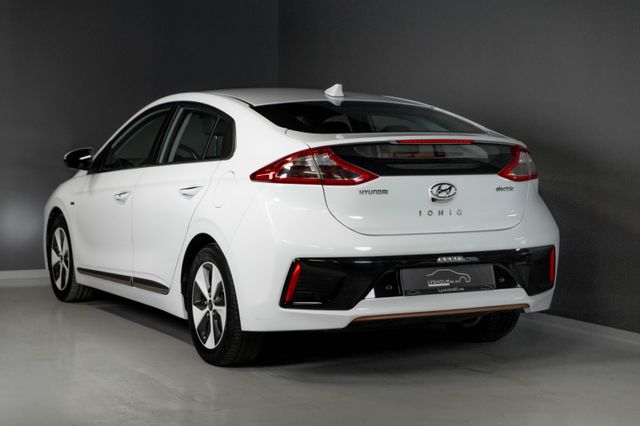 KMHC851HFKU033661 2019 HYUNDAI IONIQ-1