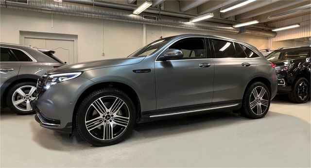 2023 MERCEDES-BENZ EQC - 7