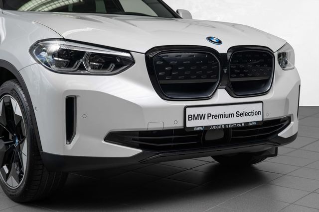 2021 BMW IX3 - 3