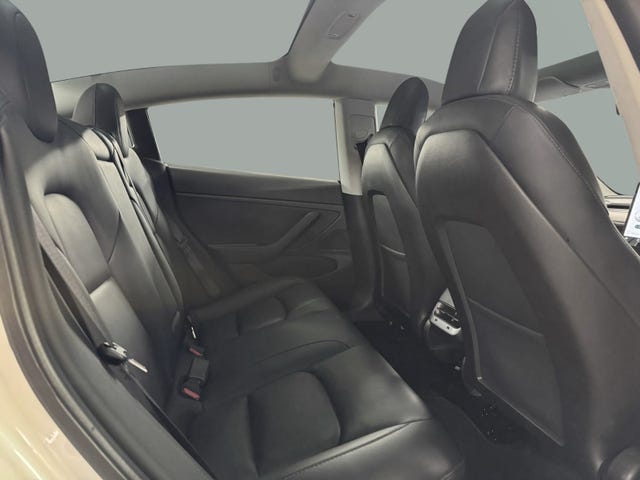 2019 TESLA MODEL 3 - 19