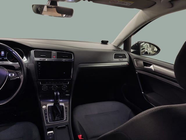 2019 VOLKSWAGEN GOLF - 22