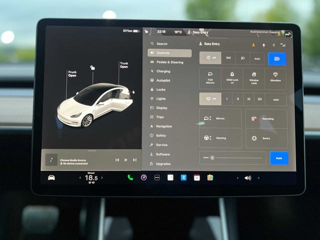 2019 TESLA MODEL 3 - 14